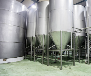 Depósitos de acero inoxidable para producción de aceite de oliva a granel